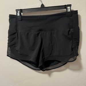 Lululemon Black Shorts Sz 6